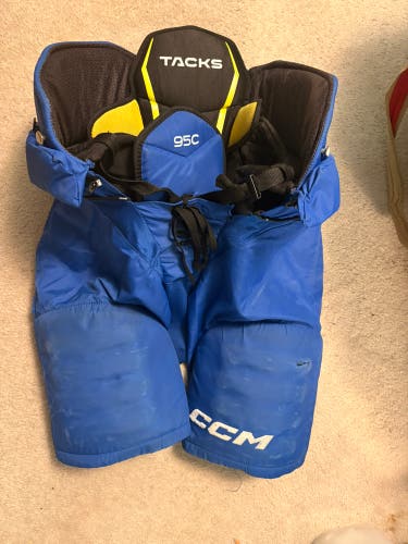 Senior Medium CCM Tacks 95C Hockey Pants (Used)
