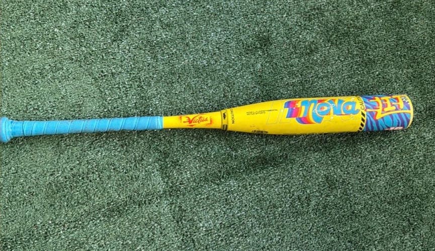 2026 Victus Nova Lit Composite USSSA Certified Bat (-10) 20 oz 30" (Used)