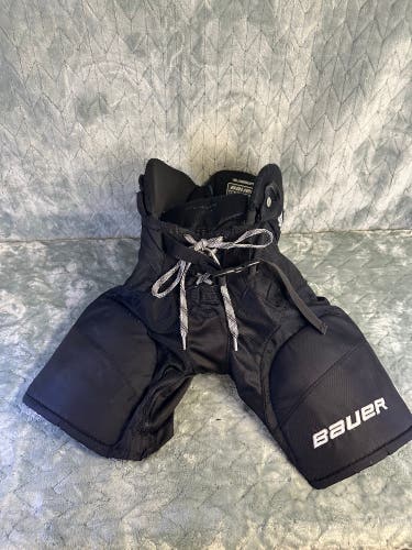 Black Junior Medium Bauer Nexus N9000 Hockey Pants (Used)