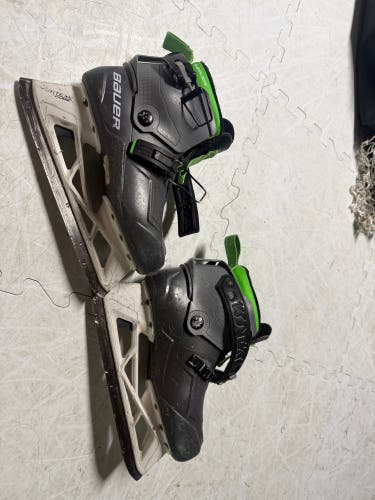 2022 Bauer Konekt HF2 Hockey Goalie Skates Size 4 (Used)