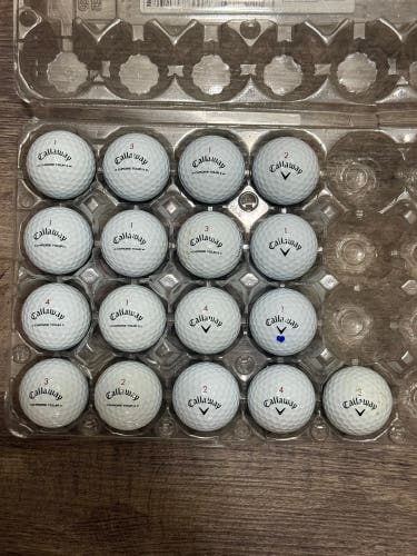 17 Callaway Chrome Tour Golf Balls - Mostly 5A Mint Condition, Some Triple Track