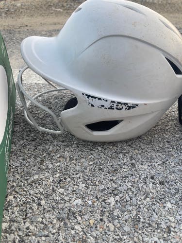 Medium/Large Easton Ghost Batting Helmet (Used)