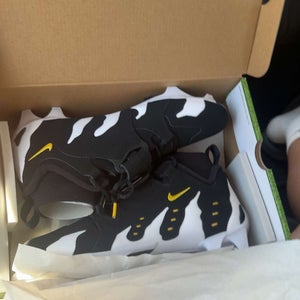 Men's Size M 10.5 (W 11.5) Nike Vapor Edge Elite 360 2 Mid Top (New)