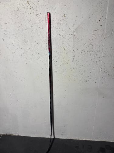 Senior Bauer Fuse Left Handed Hockey Stick P28 70 Flex - Red (New)