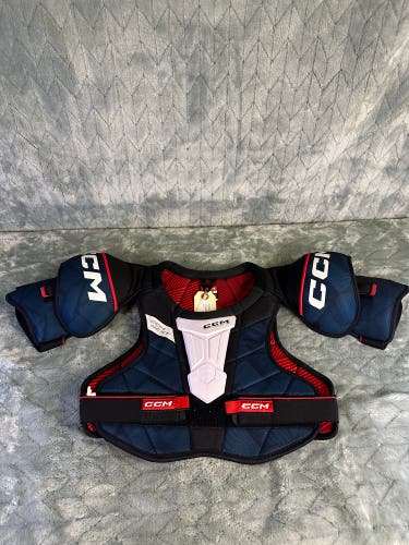 Large Junior CCM Next Shoulder Pads (Used)