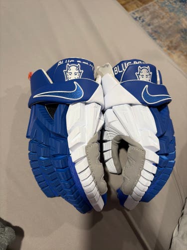 Nike Vapor Elite Lacrosse Gloves (New)