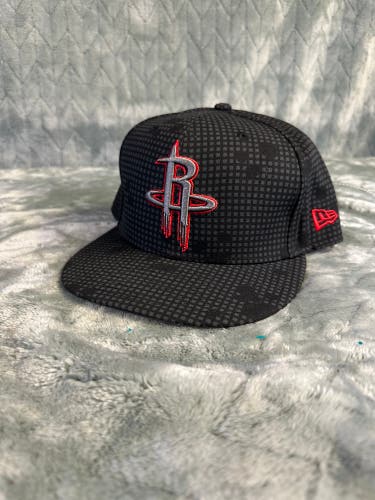 Black Adult Unisex Easton Hat (Used)