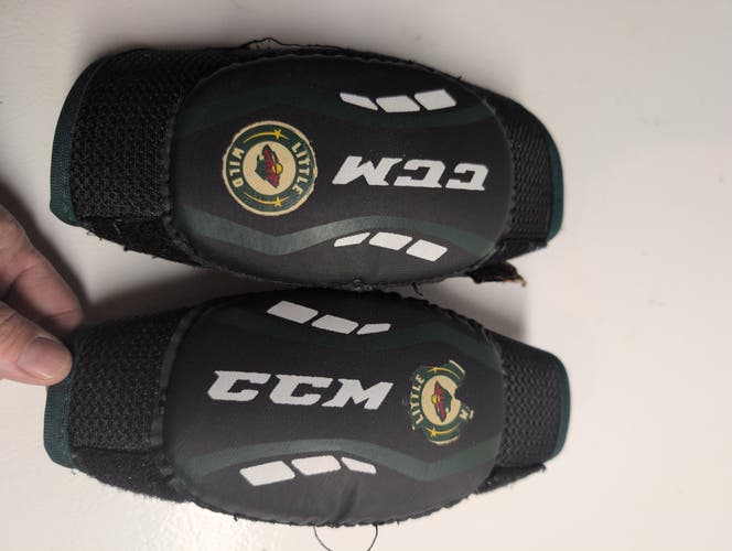 Junior Small CCM QuickLite Elbow Pads (Used)