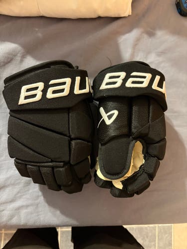 Pro Stock Bauer Bruins   Hyperlite Gloves Size 14 Short Cuff