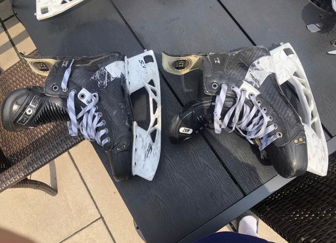 2024 CCM Tacks 652 Pro Hockey Skates Regular Width 8 (Used) NO BLADES