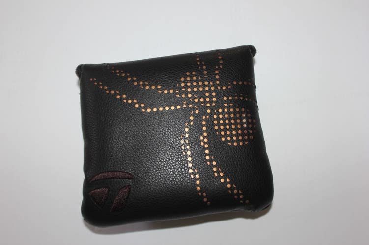 TAYLORMADE SPIDER TOUR PUTTER HEADCOVER - CENTER SHAFT