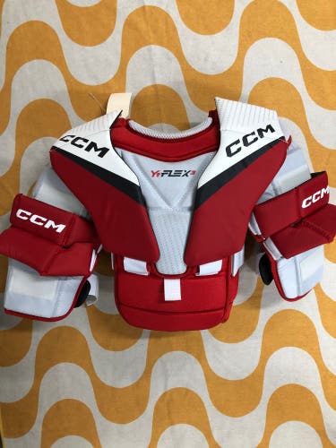 Junior Large/Extra Large CCM YTFlex 3 Goalie Chest Protector (Used)
