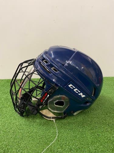 CCM Tacks 910 Helmet | Size Large