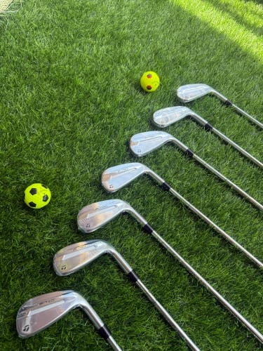 Men's 2025 TaylorMade P-790 Right Handed Iron Set Stiff Flex Steel Shaft (New)