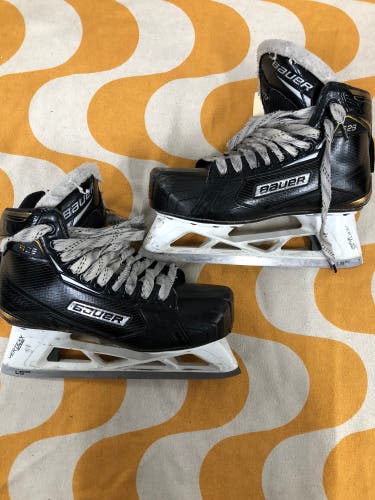 Senior Bauer Supreme S29 Hockey Goalie Skates Regular Width Size 6 (Used)