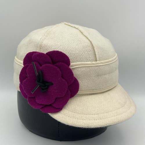 Stormy Kromer Hat Cap Fitted 6 7/8 White Petal Pusher Flower Wool Winter Womens