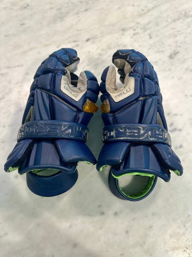 Maverik Max Lacrosse Gloves (Used)