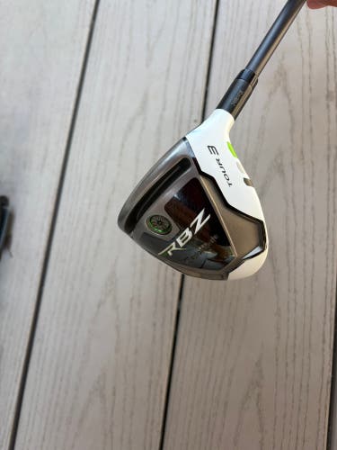 Men's TaylorMade RBZ Right Handed Fairway Wood Stiff Flex 3 Wood Graphite Shaft (Used)