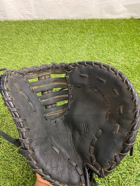 Rawlings Renegade RH First Base Baseball Glove | 11.5"