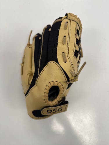 DSG RH Baseball Glove 10.5" (Used)