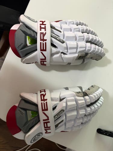 Maverik Max Lacrosse Gloves (Used)