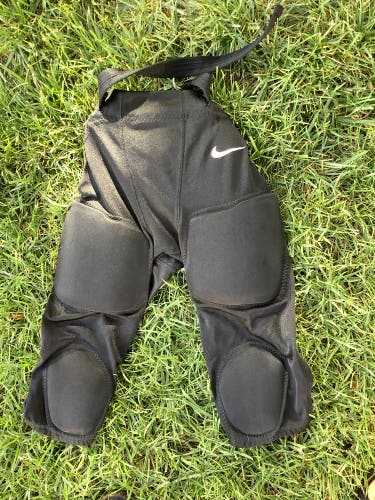 Black Men's Large Nike Team Defender Game Pants (Used)