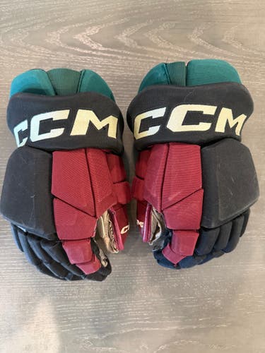 CCM HGTK Tacks Pro Stock Hockey Gloves 15” Black COYOTES 2886