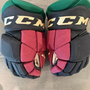 CCM JetSpeed FT1 Pro Stock Hockey Gloves 14” Black COYOTES 2819