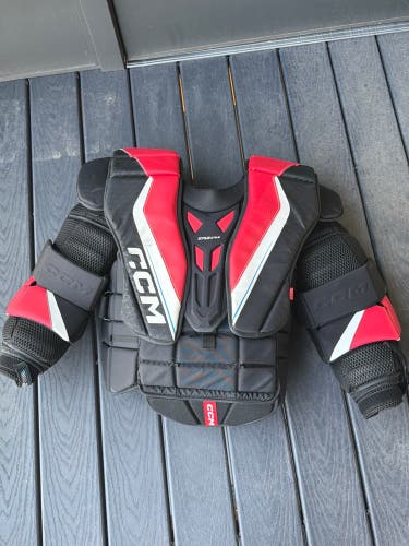 Senior Medium CCM EFlex 6.9 Goalie Chest Protector (Used)