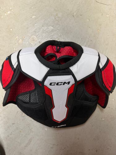 Men's Medium Senior CCM JetSpeed FT680 Shoulder Pads (Used)