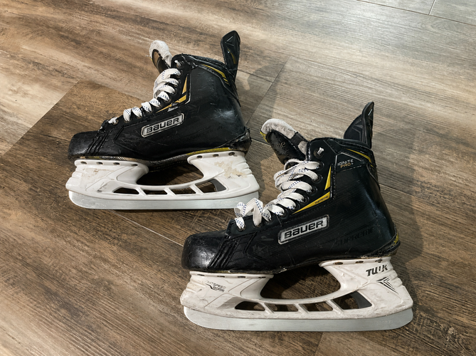 Bauer Supreme Ignite Pro+ Hockey Skates Regular Width size 8.5