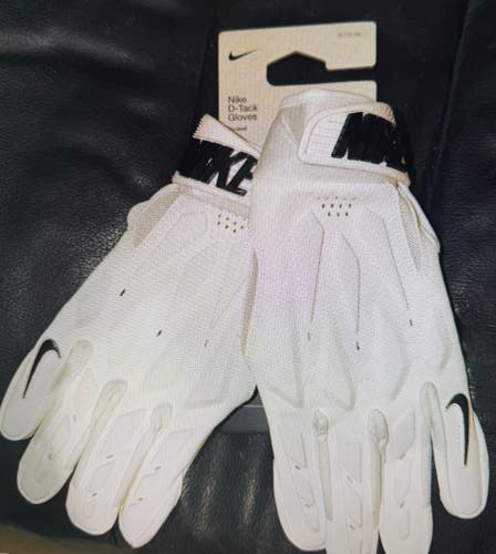 Nike D-Tack 7.0 Football Gloves, XLarge, BRAND NEW!!
