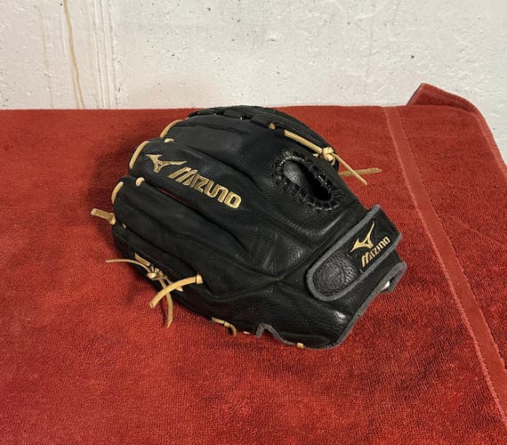 Mizuno Prospect RHT Glove 11.75"