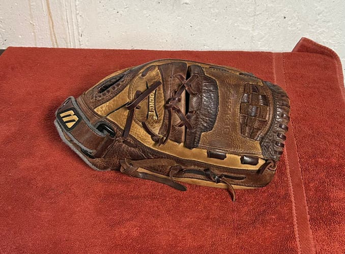 Mizuno Franchise RHT  Softball Glove 14"