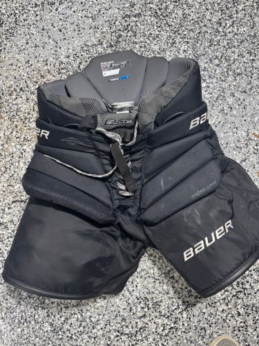 Intermediate Medium Bauer Elite Hockey Goalie Pants (Used)