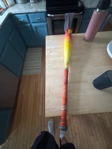 2024 Easton Hype Fire Composite USSSA Certified Bat (-5) 27 oz 32" (Used)
