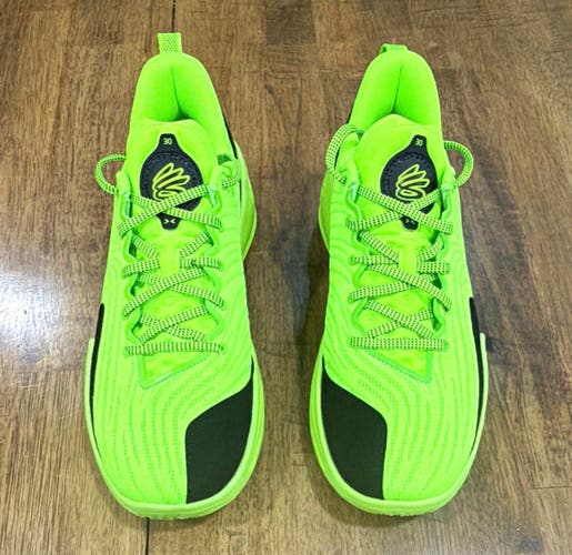 Under Armour Curry 12 Extraterrestrial Hyper Green Mens Size 10.5