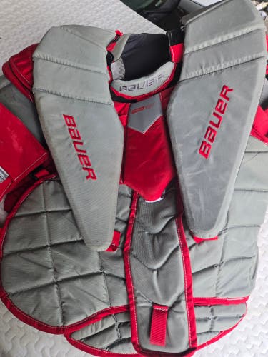 XL Bauer Goalie Chest Protector