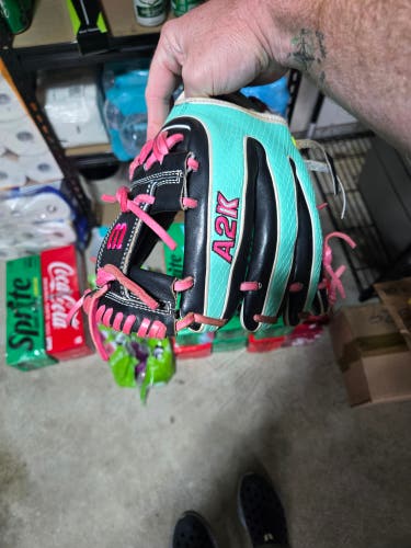 2025 Wilson RH Infield A2K Baseball Glove 11.5" (Used)