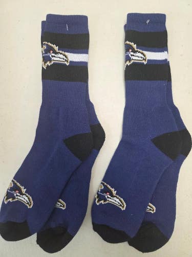 ST7 Mens NFL BALTIMORE RAVENS Lot of 2 Crew Socks LARGE 8-13 NEW