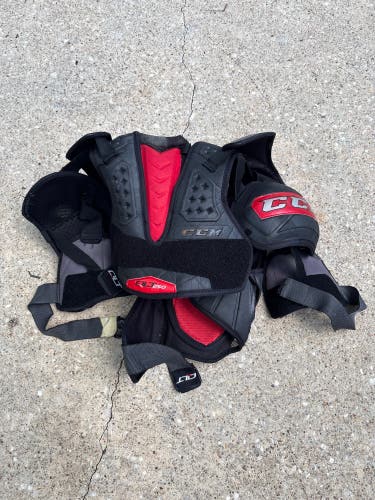 Men's Small Intermediate CCM QLT 230 Shoulder Pads (Used)