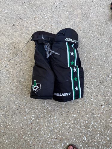 Intermediate Small Bauer Vapor XLTX Pro Hockey Pants (Used)