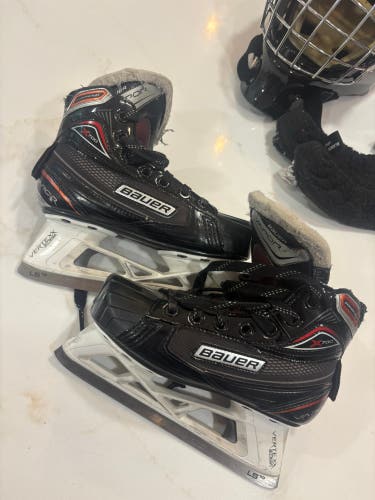 2017 Bauer Vapor X700 Hockey Goalie Skates Size 1 (Used)