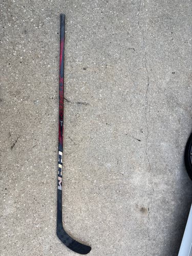 Senior CCM JetSpeed FT7 Pro Right Handed Hockey Stick P29 65 Flex (Used)