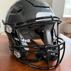 Black Youth Medium Riddell SpeedFlex Helmet (New)