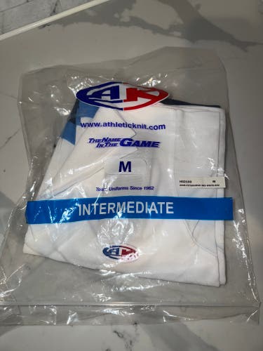 Intermediate Medium Premium Socks (New)