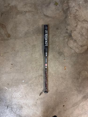 Louisville Slugger Bat (-7) 27 oz 34" (Used)