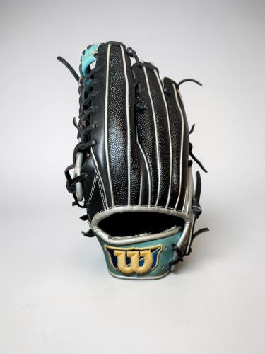 Wilson Wana Be Hero 12.5” LH Outfield Baseball Glove 12.5" (Used)