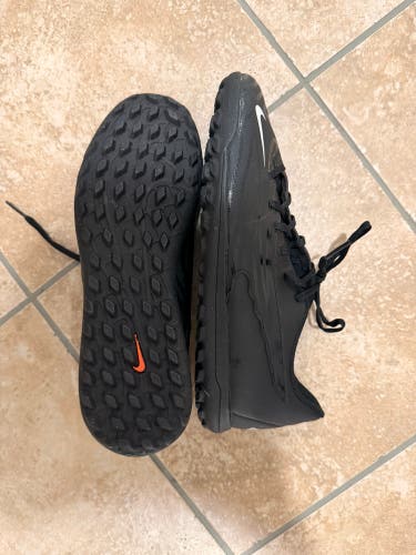 Unisex Size M 7.5 (W 8.5) Nike Phantom GX Turf Cleats Cleats (New)
