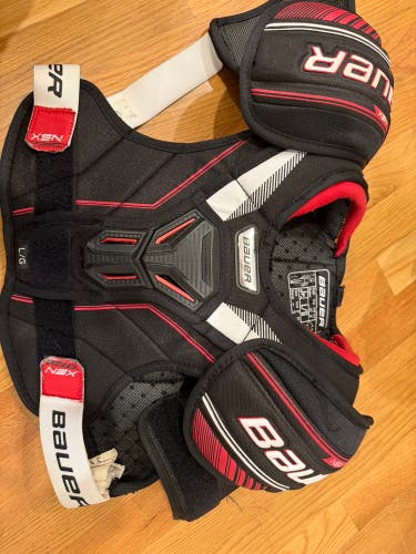 Large Junior Bauer NSX Shoulder Pads (Used)